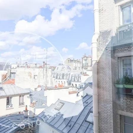 Near Pantheon 5e Paris