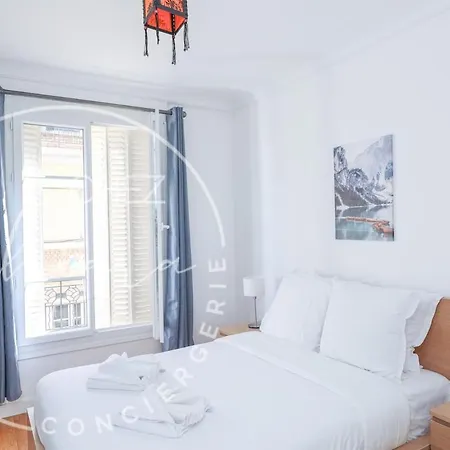 Near Pantheon 5e Apartment Paris
